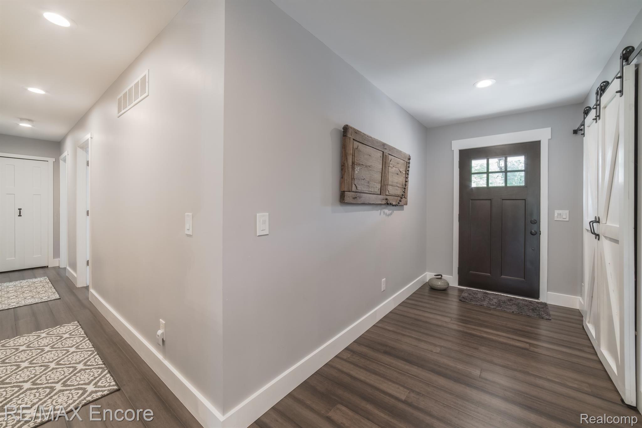 5161 North Georgetown Road Grand Blanc, MI 48439 - Photo 3 of 41 5161 N Georgetown-7.jpg