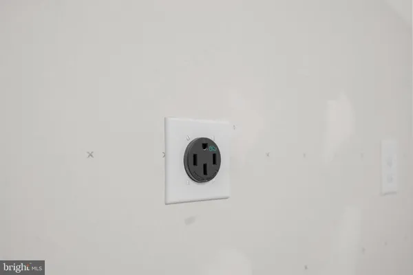 $5,250 | 6236 Folly Lane, Alexandria, VA 22315