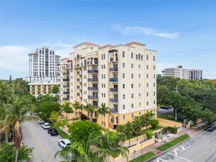 $3,500 | 101 Sidonia Avenue, Unit 404, Coral Gables, FL 33134