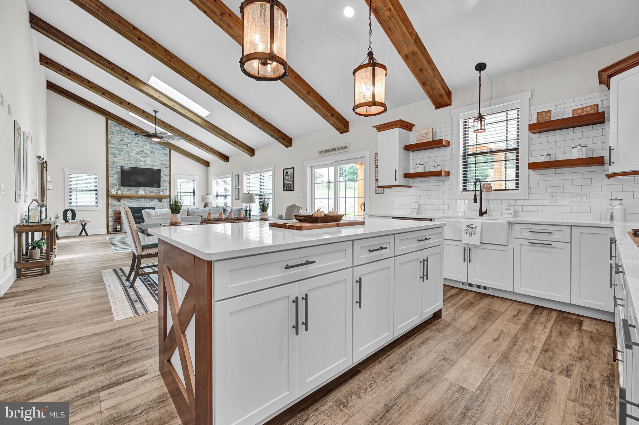 1185 Westminster Avenue Hanover, PA 17331 - Photo 3 of 4