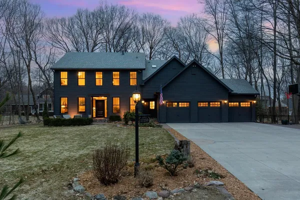 $875,000 | 17259 Candlewood Parkway, Eden Prairie, MN 55347