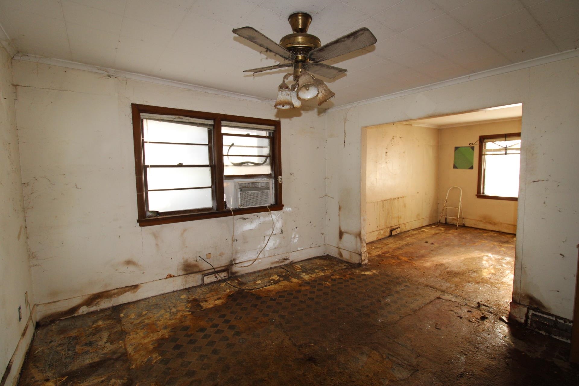 2869 Exeter Street Duluth, MN 55806 - Photo 14 of 33 Dining Room