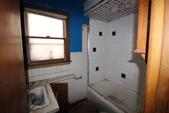 $49,900 | 2869 Exeter Street, Duluth, MN 55806