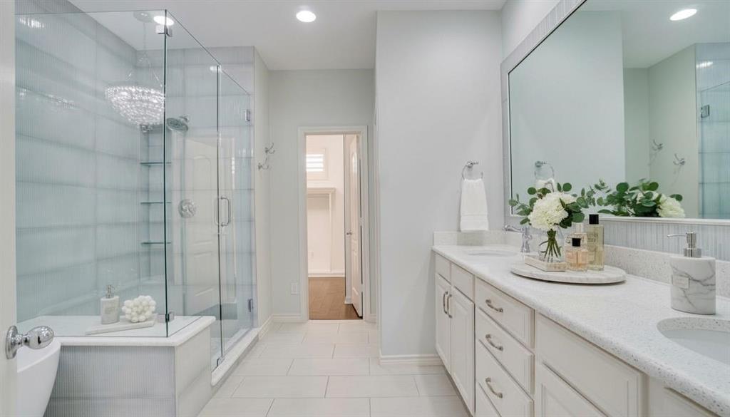15846 Breedlove Place, Unit 152 Addison, TX 75001 - Photo 2 of 31
