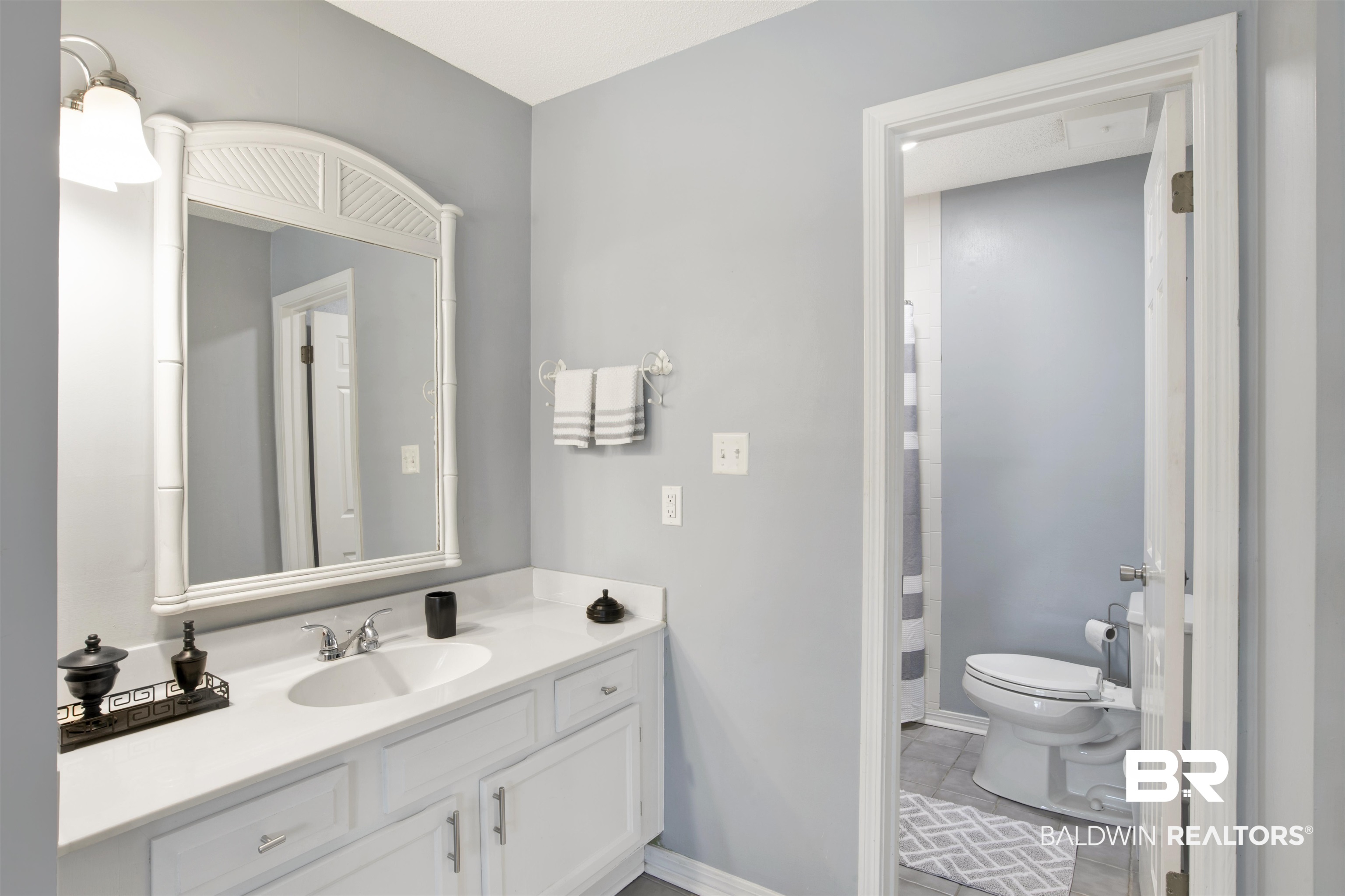 1701 Regency Road, Unit 102 Gulf Shores, AL 36542 - Photo 14 of 26