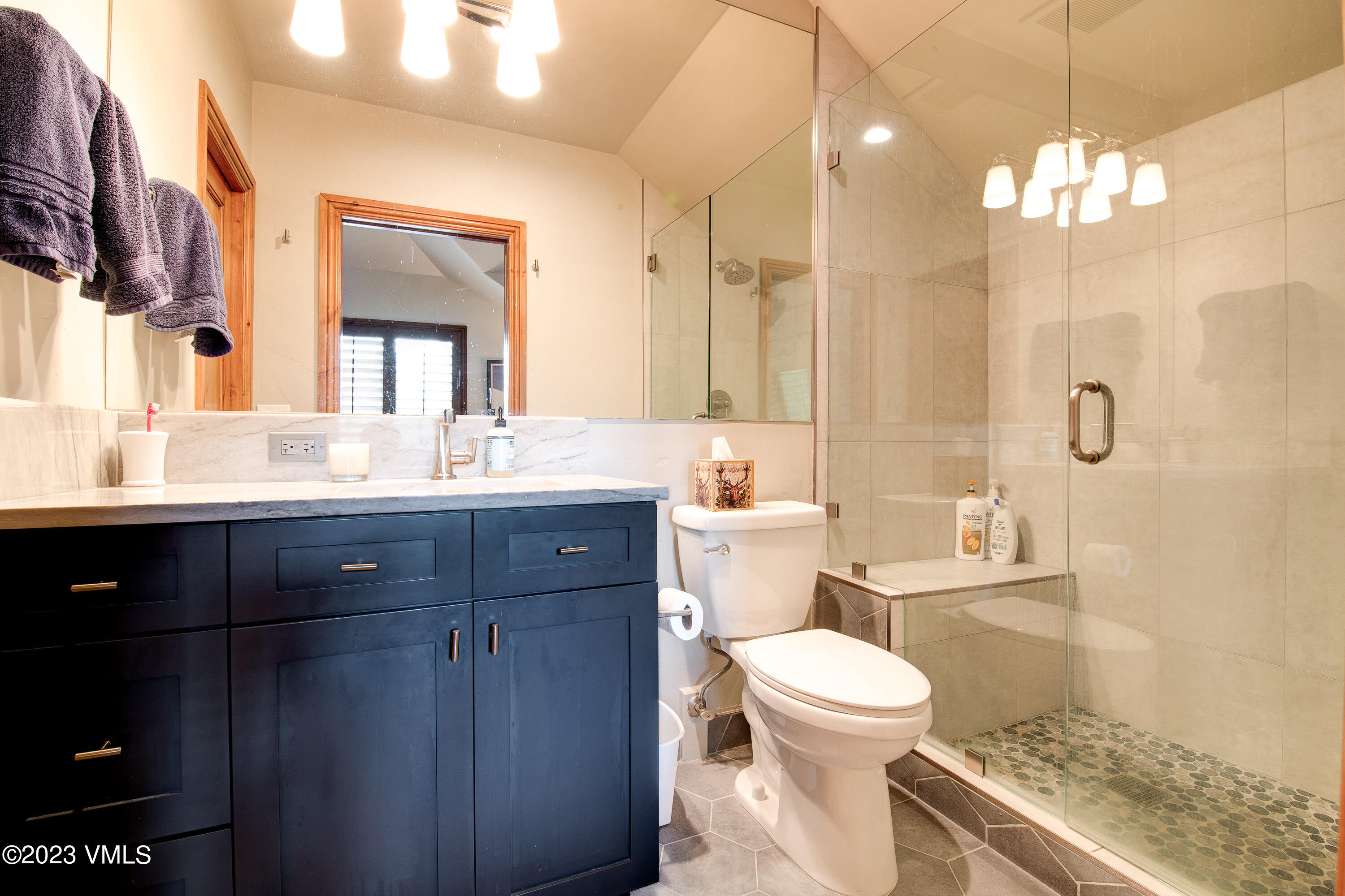 54 Cresta Road, Unit J3 Edwards, CO 81632 - Photo 18 of 31 A85I4198_199_200_Interior 2-2