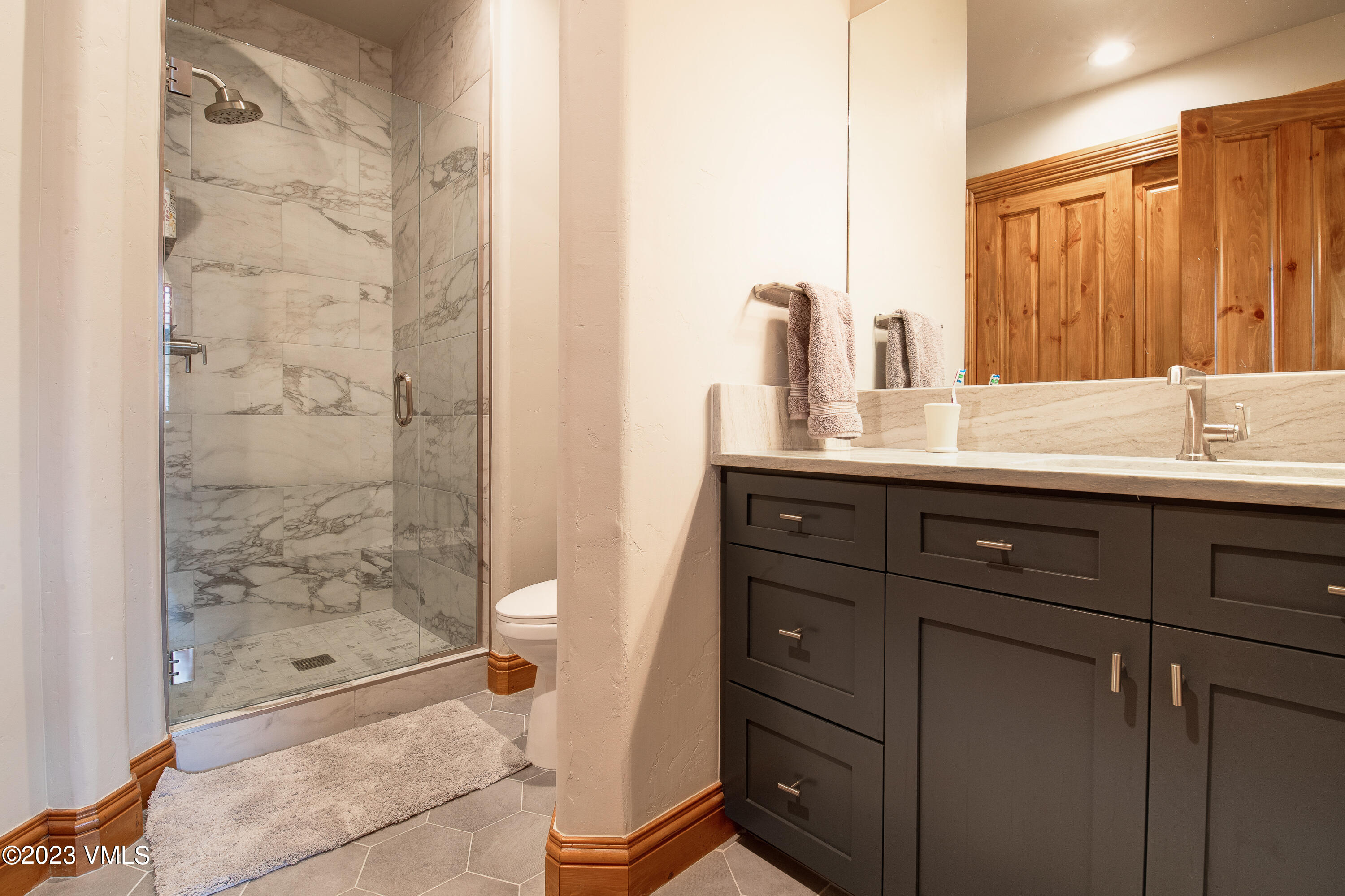 54 Cresta Road, Unit J3 Edwards, CO 81632 - Photo 23 of 31 A85I4277_8_9_Interior-2