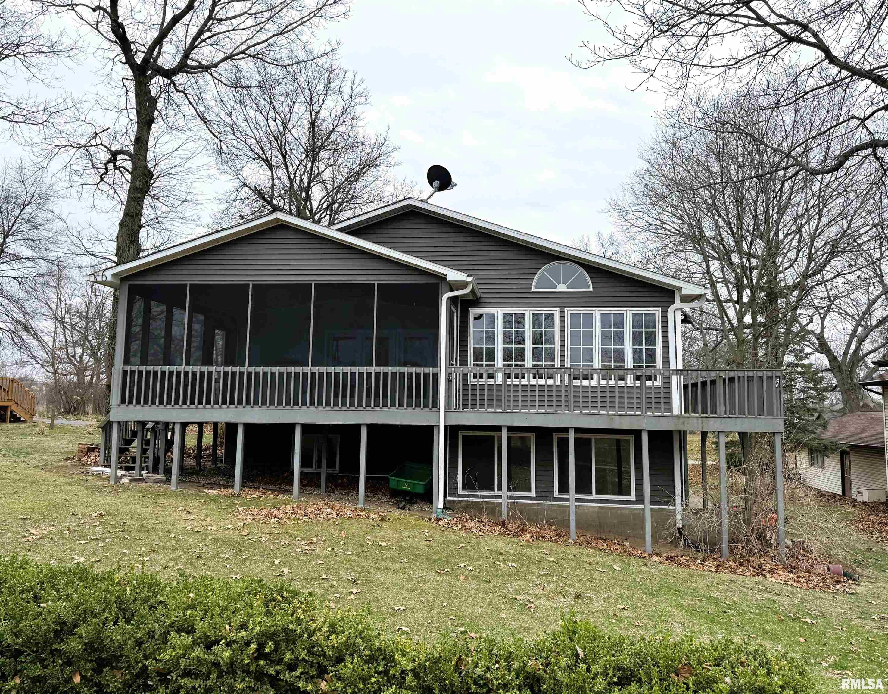 1104 County Road 960 Bath, IL 62617 - Photo 3 of 41