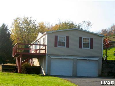6284 Riverview Road Slatington, PA 18080 - Photo 3 of 5 Gallery Image 3
