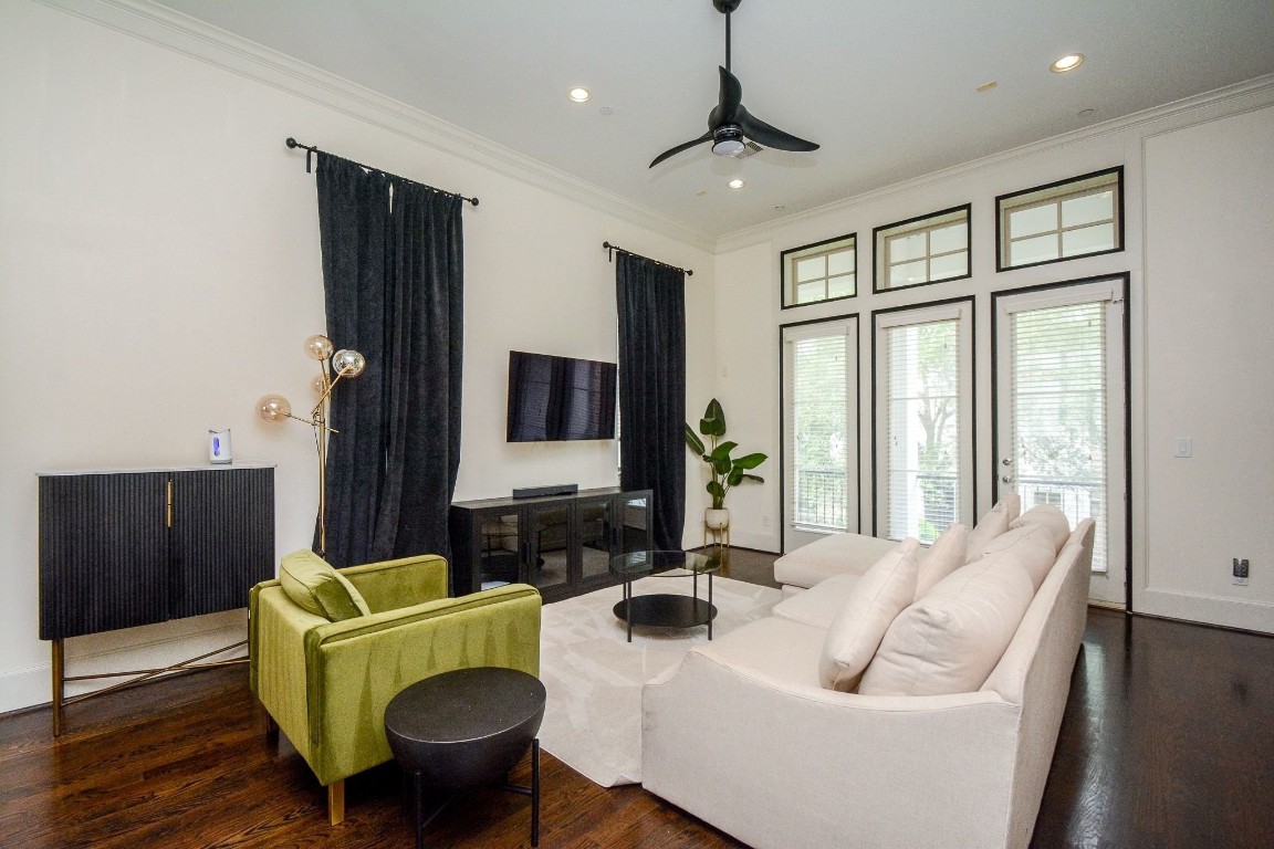 2017 Fannin Station Houston, TX 77045 - Photo 6 of 22 a living room with furniture and a large window