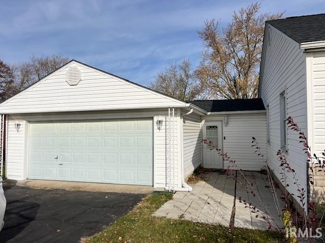 914 West Kem Road Marion, IN 46952 - Photo 2 of 16 Gallery Image 2