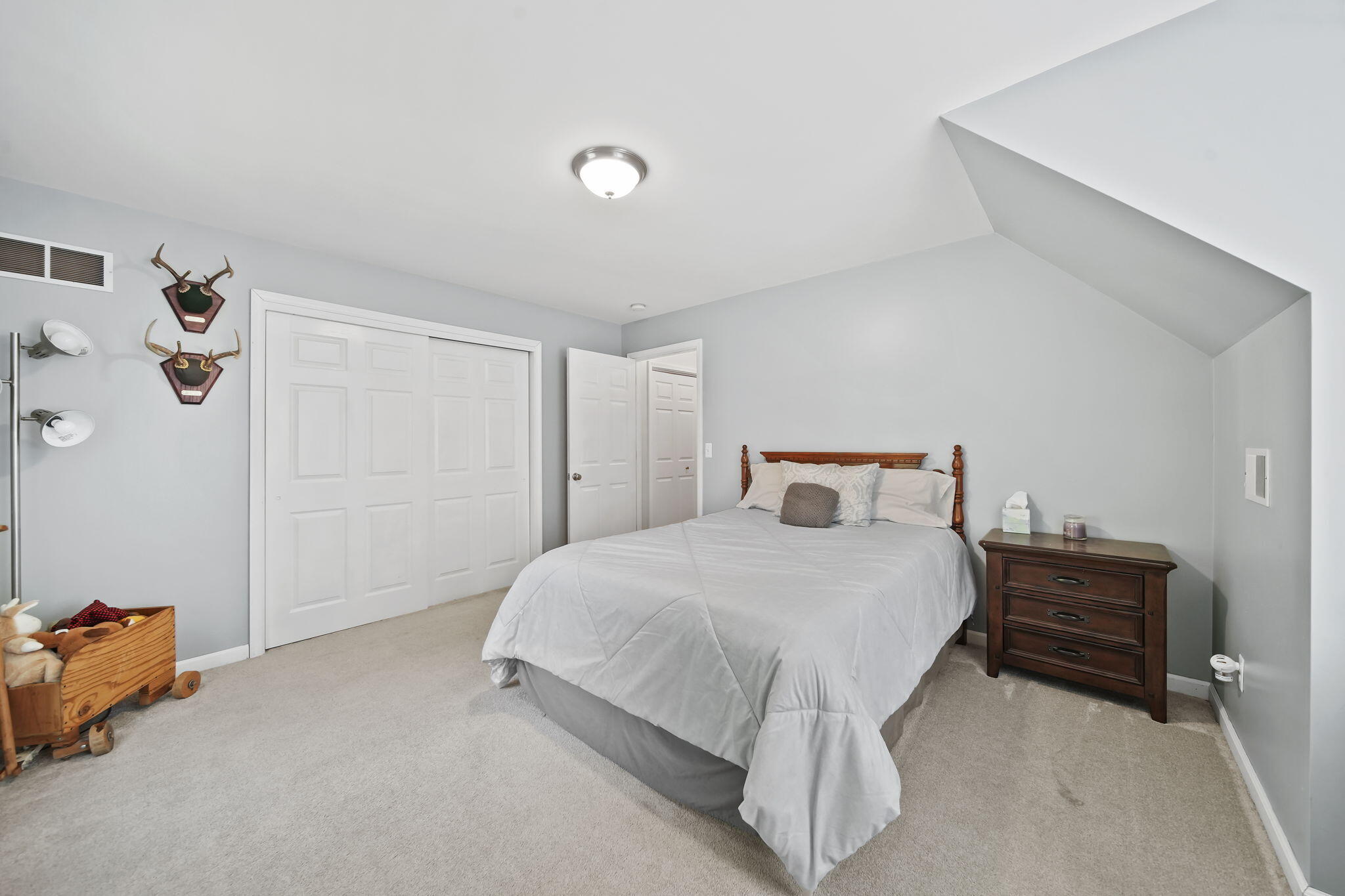 44038 Burtrig Road Belleville, MI 48111 - Photo 33 of 76 28-web-or-mls-DSC05877