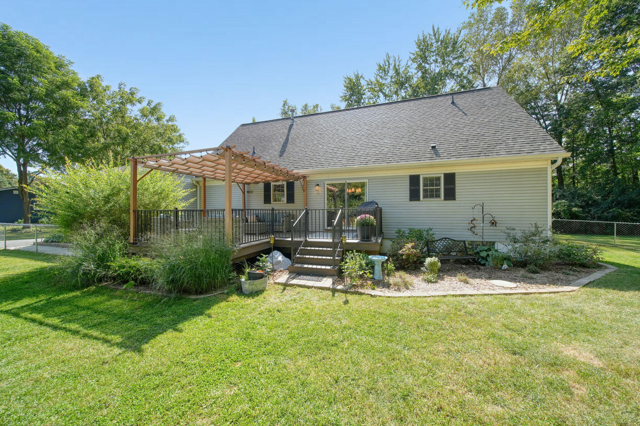 44038 Burtrig Road Belleville, MI 48111 - Photo 48 of 76 56-web-or-mls-DSC06144_HDR