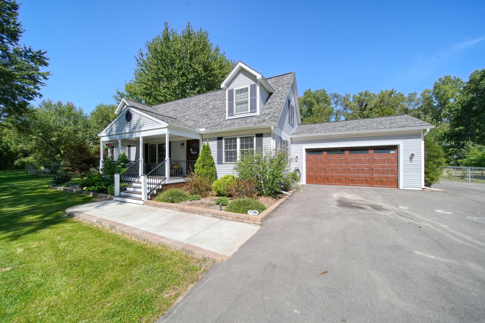 44038 Burtrig Road Belleville, MI 48111 - Photo 65 of 76 5-web-or-mls-DSC06074_HDR