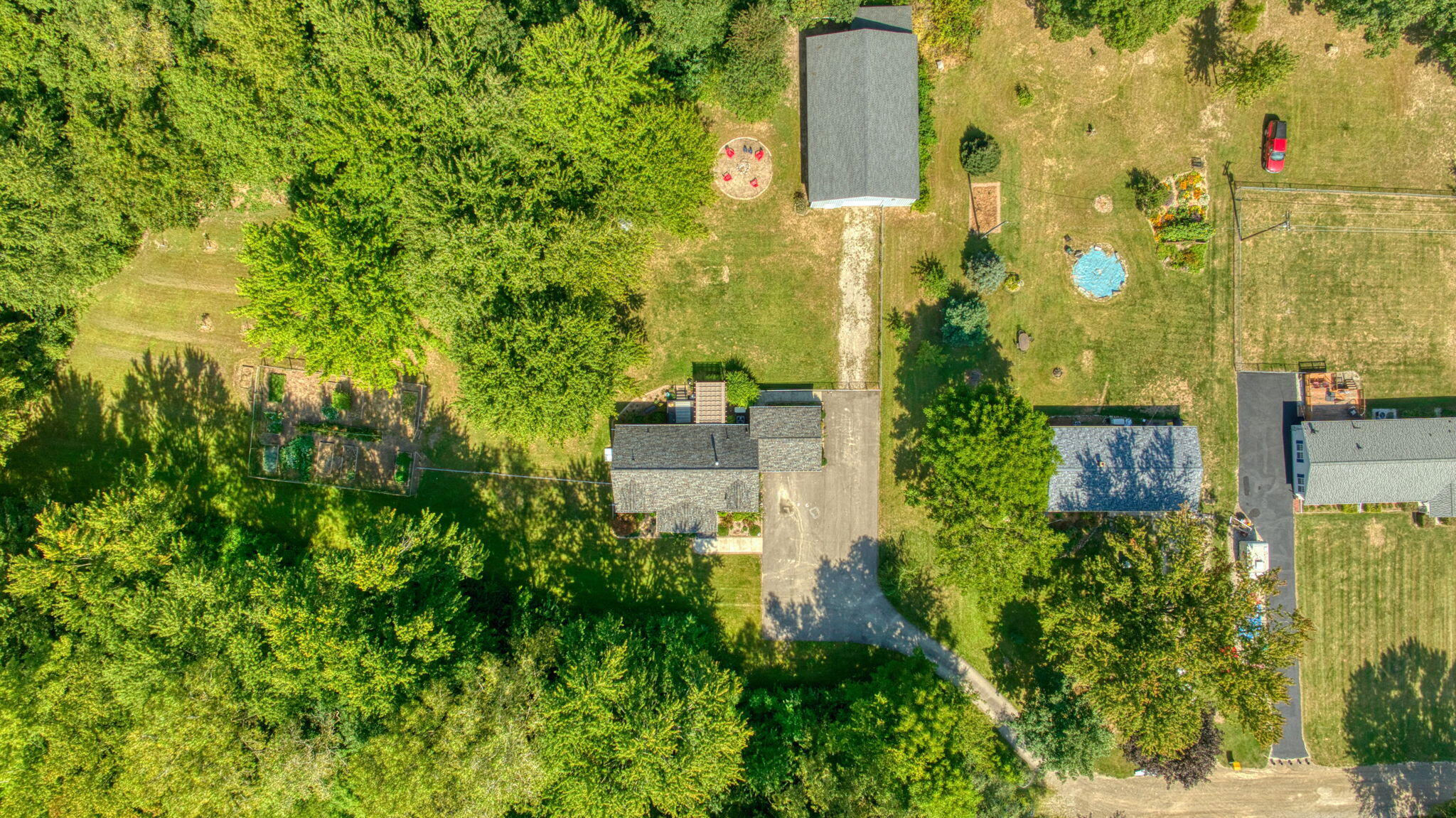 44038 Burtrig Road Belleville, MI 48111 - Photo 66 of 76 67-web-or-mls-DJI_0169_HDR