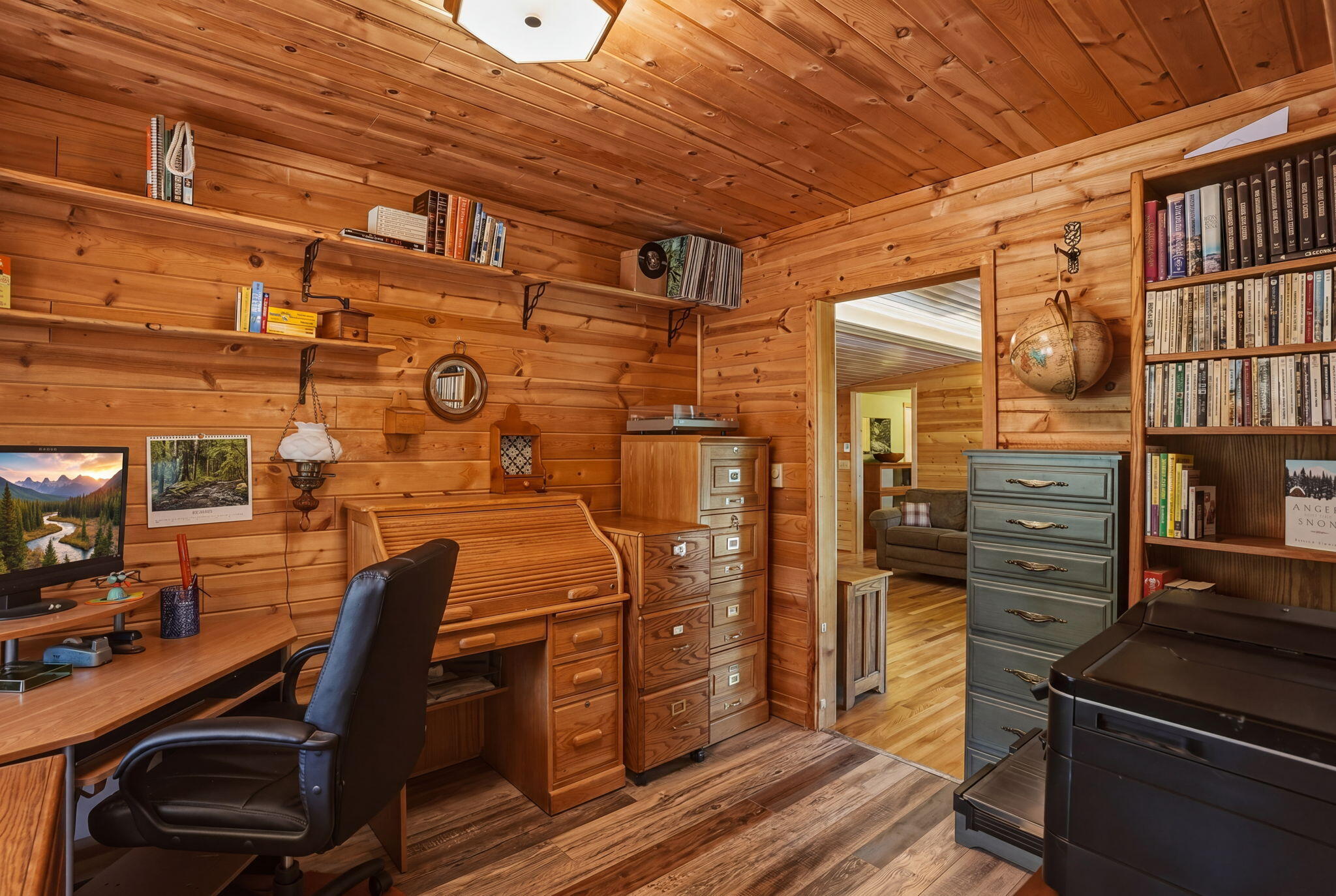 15020 Remuda Road Sisters, OR 97759 - Photo 23 of 61 Office to Great Room