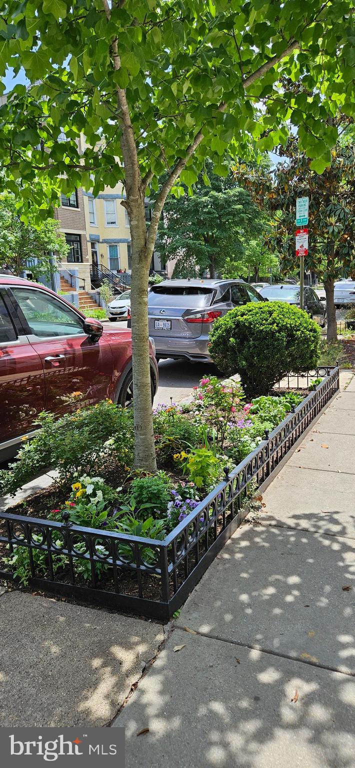 2016 1st Street Northwest, Unit 3 Washington, DC 20001 - Photo 18 of 18 a view of a garden with an outdoor space