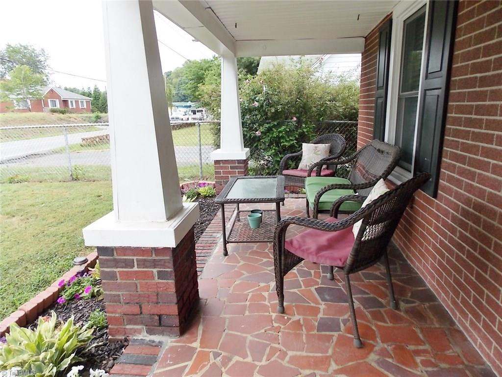 135 South Franklin Road Mount Airy, NC 27030 - Photo 3 of 22 Gallery Image 3
