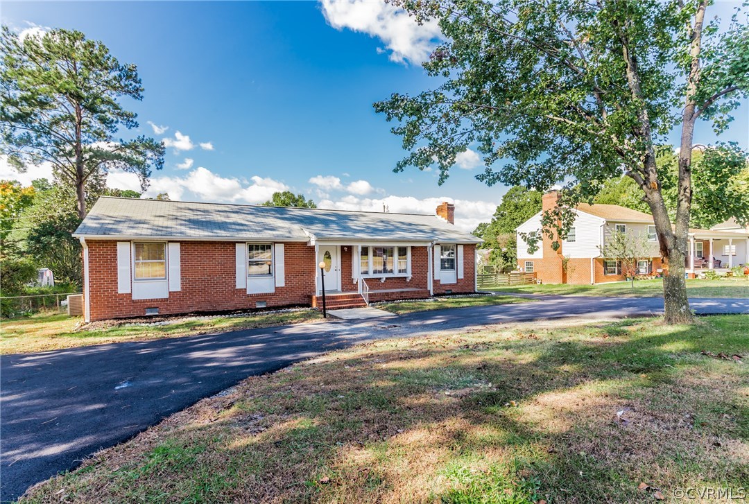 9309 Three Chopt Road Henrico, VA 23229 - Photo 3 of 39 Gallery Image 3