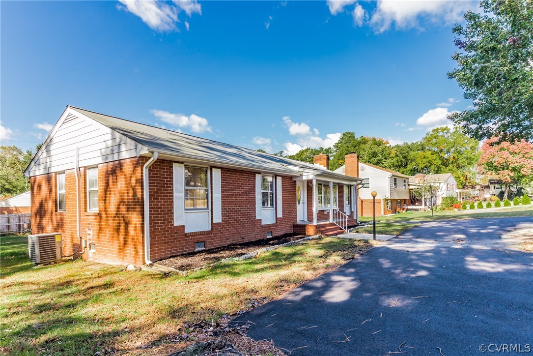 9309 Three Chopt Road Henrico, VA 23229 - Photo 36 of 39 Gallery Image 36