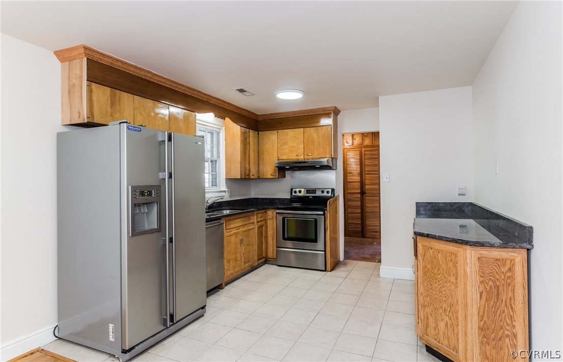 9309 Three Chopt Road Henrico, VA 23229 - Photo 8 of 39 Gallery Image 8