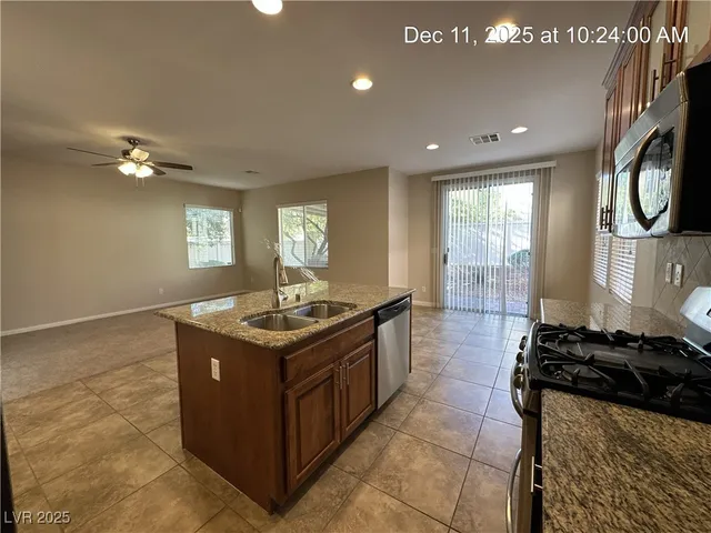 $2,087 | 8063 Kintori Jct Street, Las Vegas, NV 89139