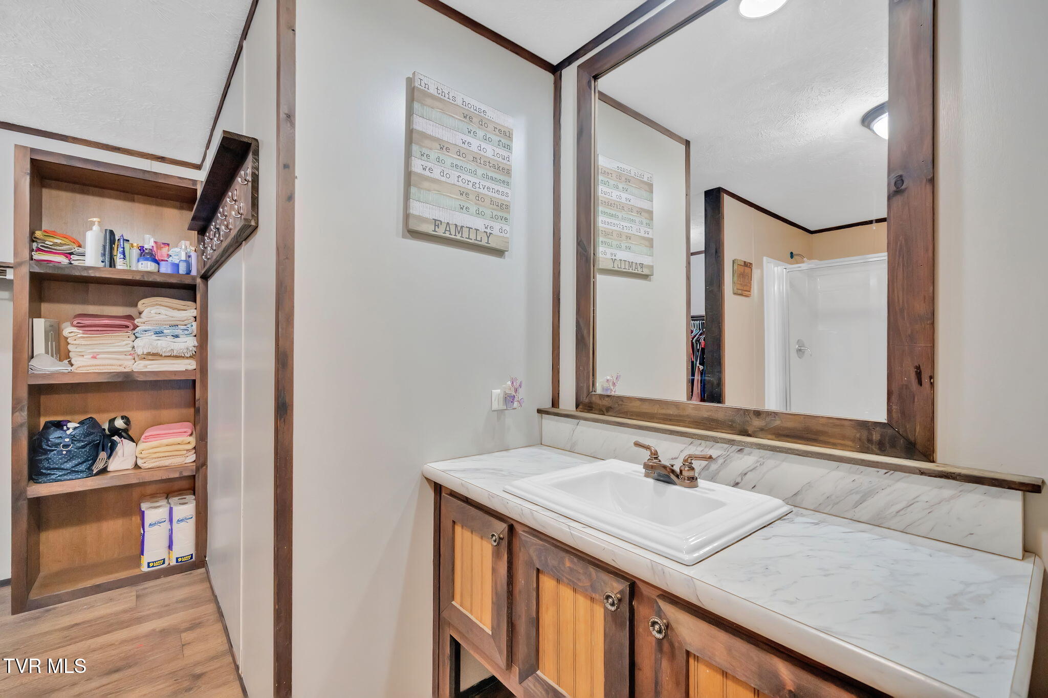 3176 Highway 421 Bristol, TN 37620 - Photo 43 of 61 29-web-or-mls-DSC09297