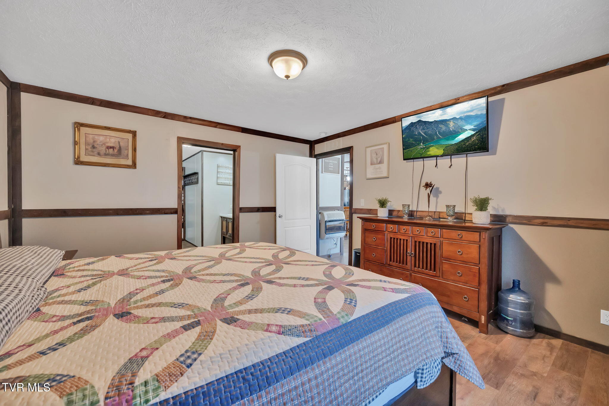 3176 Highway 421 Bristol, TN 37620 - Photo 49 of 61 39-web-or-mls-DSC09291