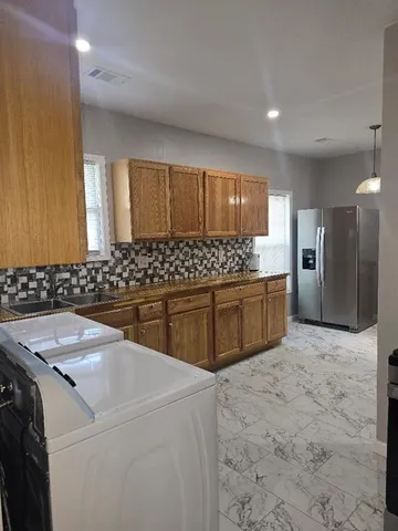 $900 | 1081 State Street, Atlanta, GA 30318