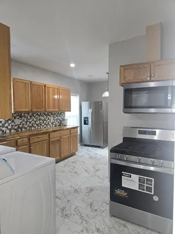 $900 | 1081 State Street, Atlanta, GA 30318