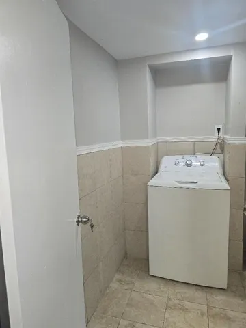 $900 | 1081 State Street, Atlanta, GA 30318