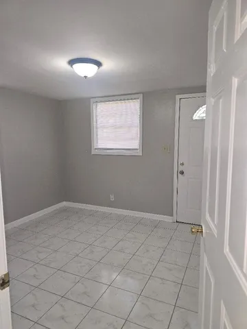 $900 | 1081 State Street, Atlanta, GA 30318