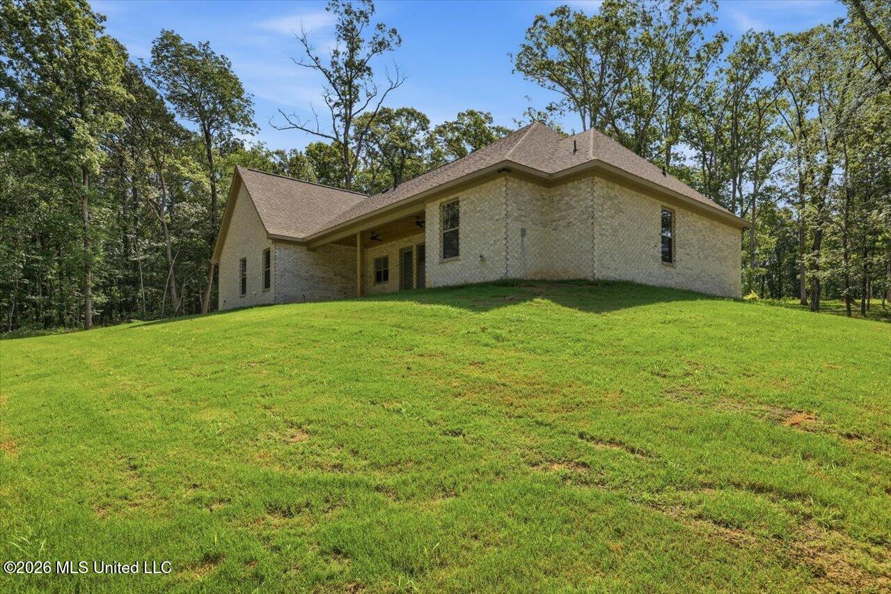 922 Mullican Road Florence, MS 39073 - Photo 38 of 61 09-922 Mullican Rd _ Home Tours MS