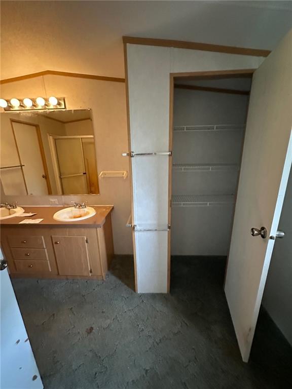 264 Hanover Kendall Road Clinton, PA 15026 - Photo 11 of 15 a room with a washer and dryer