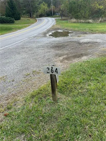 $69,900 | 264 Hanover Kendall Road, Clinton, PA 15026