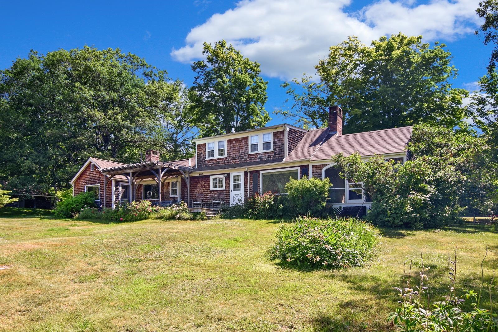 1251 Farr Hill Road Littleton, NH 03561 - Photo 1 of 38 Gallery Image 1