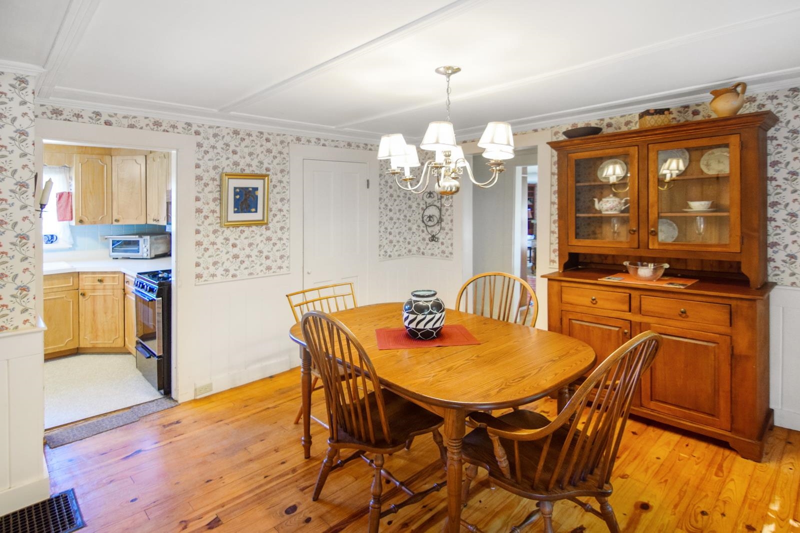 1251 Farr Hill Road Littleton, NH 03561 - Photo 9 of 38 Gallery Image 9