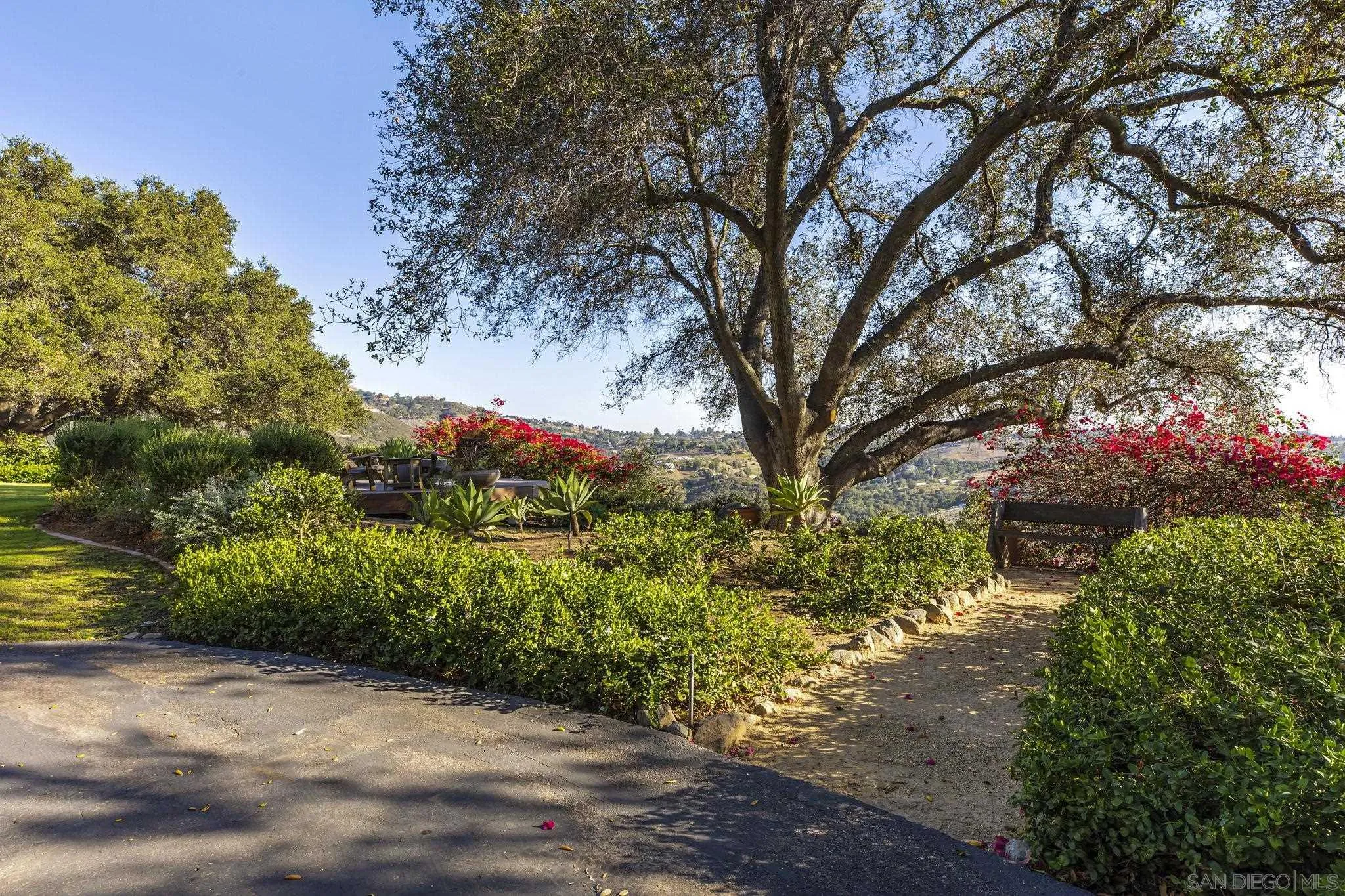 2825 Vista Del Rio Fallbrook, CA 92028 - Photo 54 of 55