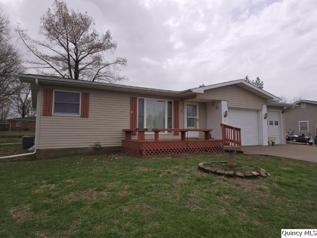 6 Westview Drive Hamilton, IL 62341 - Photo 27 of 30 a view of a house with a patio and a yard