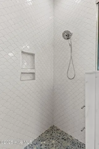 $2,270,000 | 101 East 1st Street, Ocean Isle Beach, NC 28469