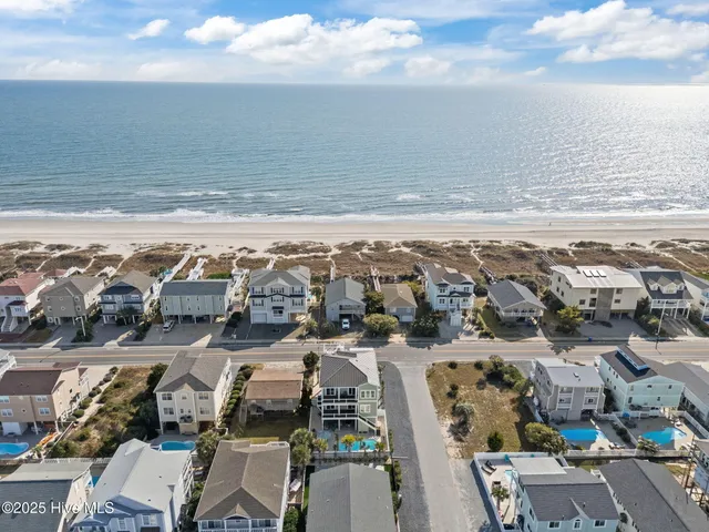 $2,270,000 | 101 East 1st Street, Ocean Isle Beach, NC 28469