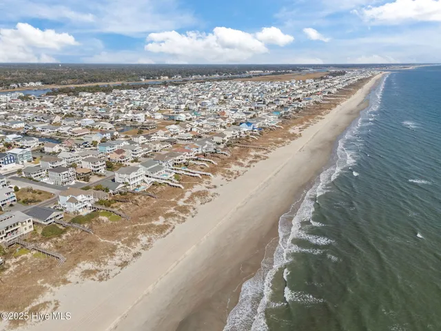 $2,270,000 | 101 East 1st Street, Ocean Isle Beach, NC 28469