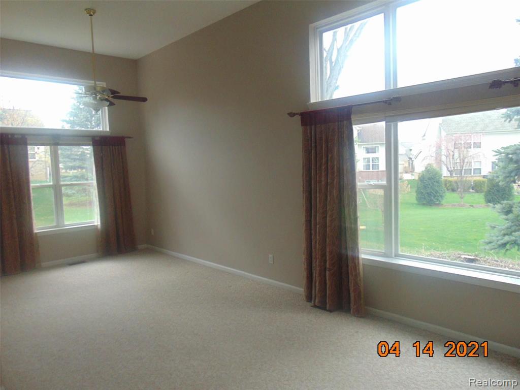 3639 Briarbrooke Lane Rochester, MI 48306 - Photo 3 of 25
