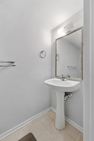 $234,900 | 166 Clubhouse Circle, Walled Lake, MI 48390