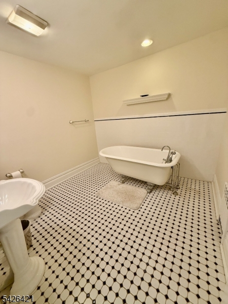 286 Harlingen Road Belle Mead, NJ 08502 - Photo 30 of 45