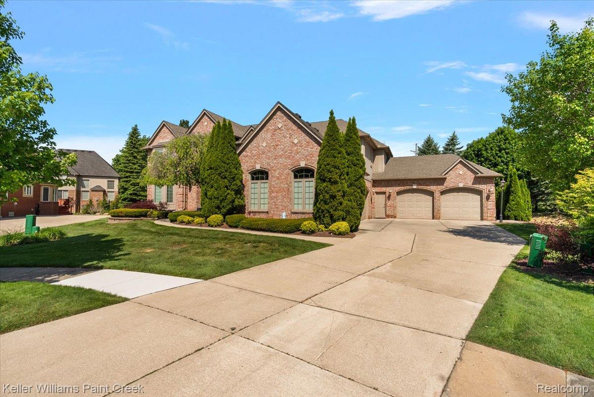 13150 Rhea Court Utica, MI 48315 - Photo 5 of 79 05-13150 Rhea-5.jpg