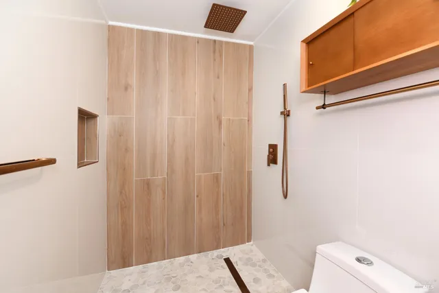 $1,099,000 | 1906 Hoffman Boulevard, Richmond, CA 94804