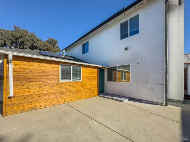 $999,888 | 1906 Hoffman Boulevard, Richmond, CA 94804