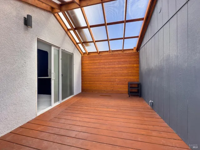 $999,888 | 1906 Hoffman Boulevard, Richmond, CA 94804