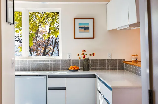 $2,500,000 | 188 McNeil Cove Road, Charlotte, VT 05445